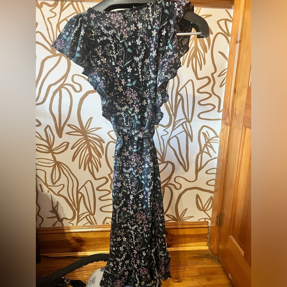 Max Studio Dress - Picture 3 of 3